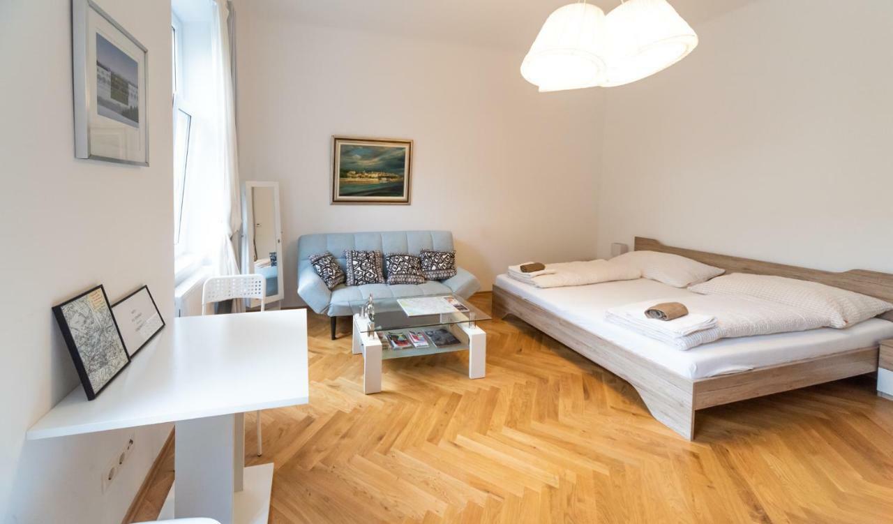 Prater Studio Next Fair, Un, Wu And City Center Apartamento Viena Exterior foto