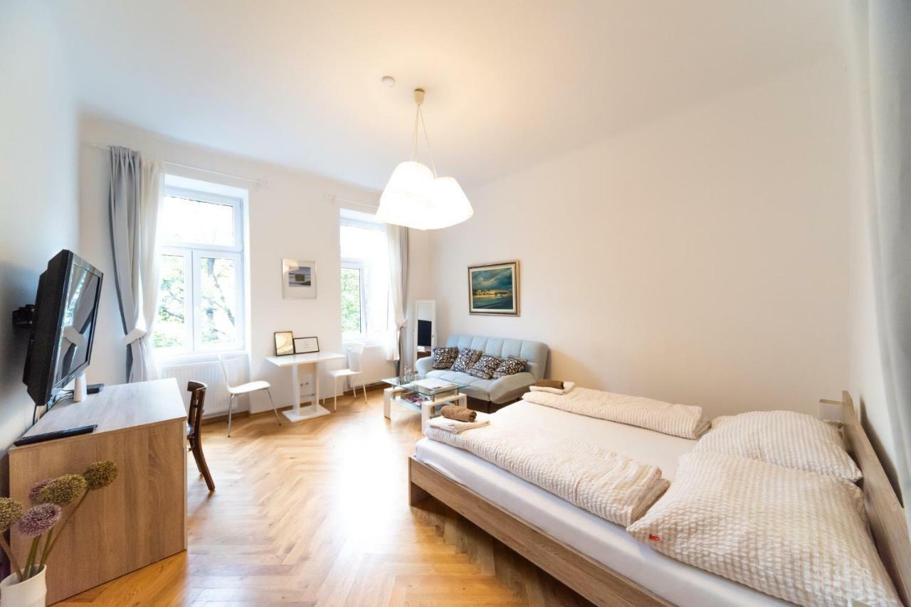 Prater Studio Next Fair, Un, Wu And City Center Apartamento Viena Exterior foto