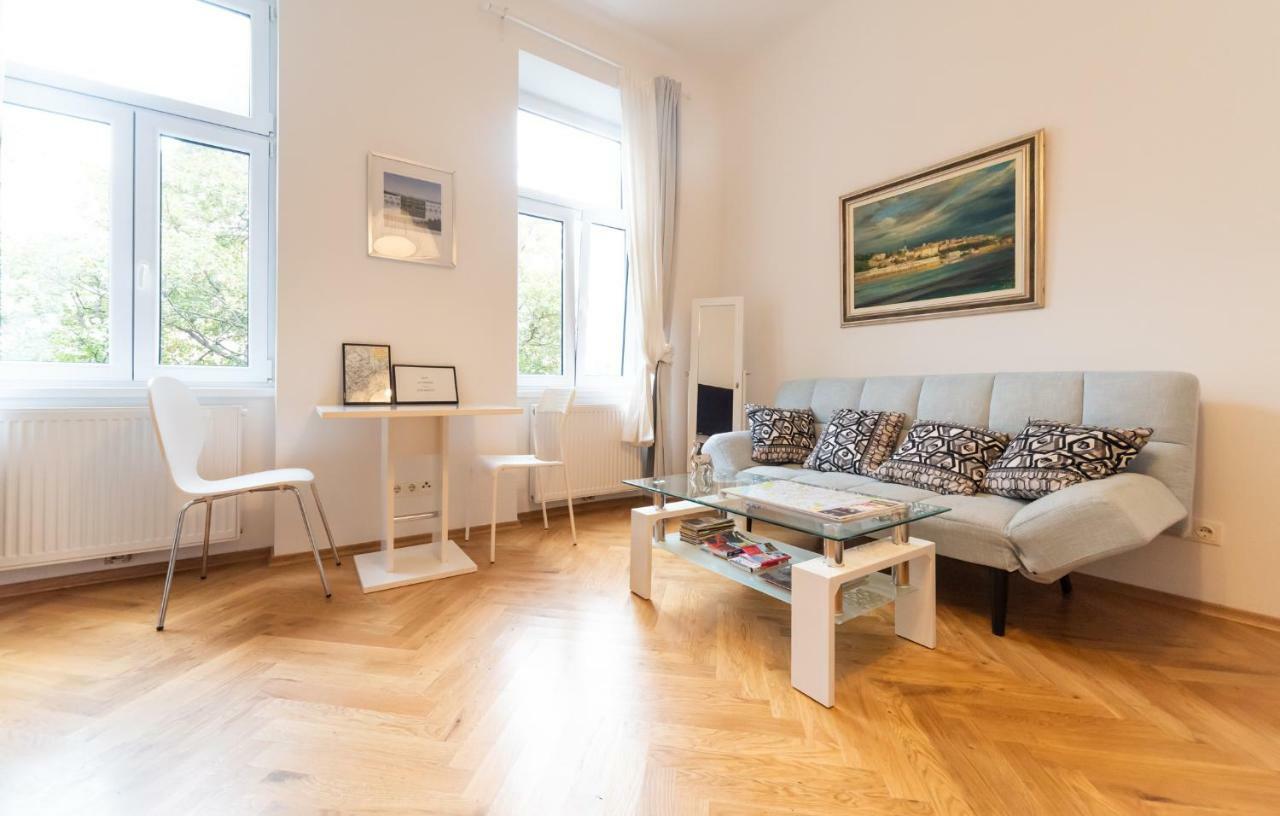 Prater Studio Next Fair, Un, Wu And City Center Apartamento Viena Exterior foto