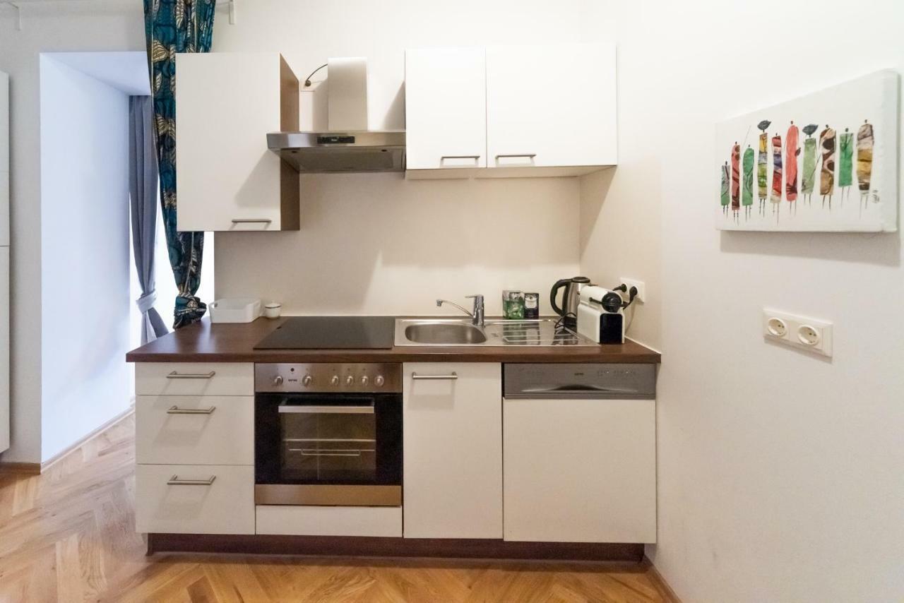 Prater Studio Next Fair, Un, Wu And City Center Apartamento Viena Exterior foto