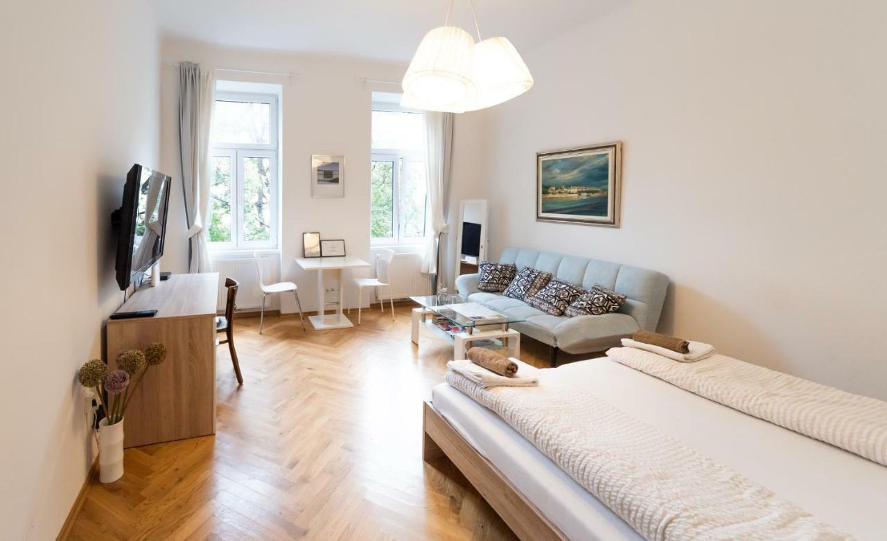 Prater Studio Next Fair, Un, Wu And City Center Apartamento Viena Exterior foto